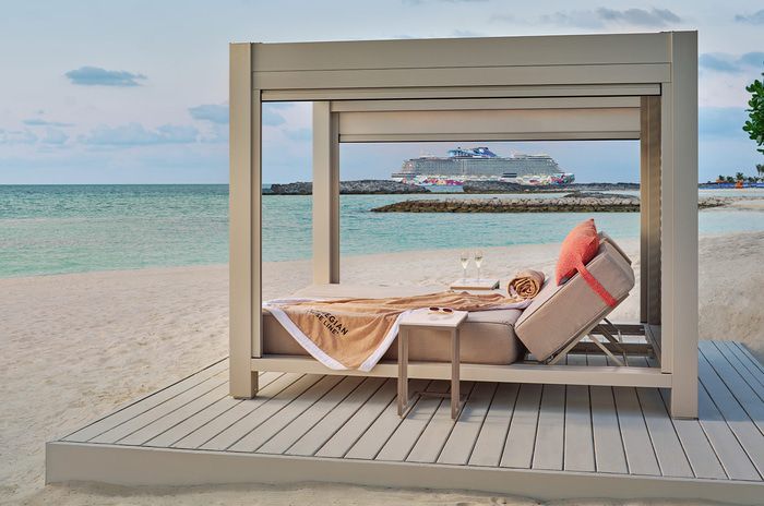 Shore excursions and activities on Norwegian Bliss